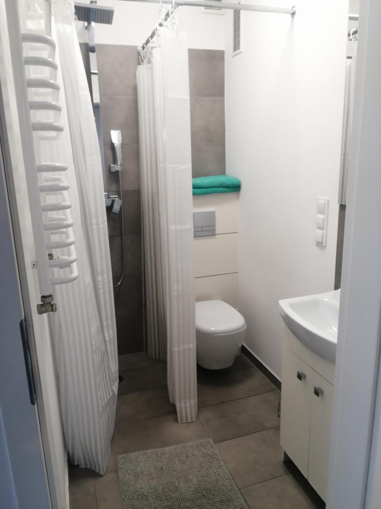 Pokoje - Studio Gliwice I Przy Onkologii Quarto foto